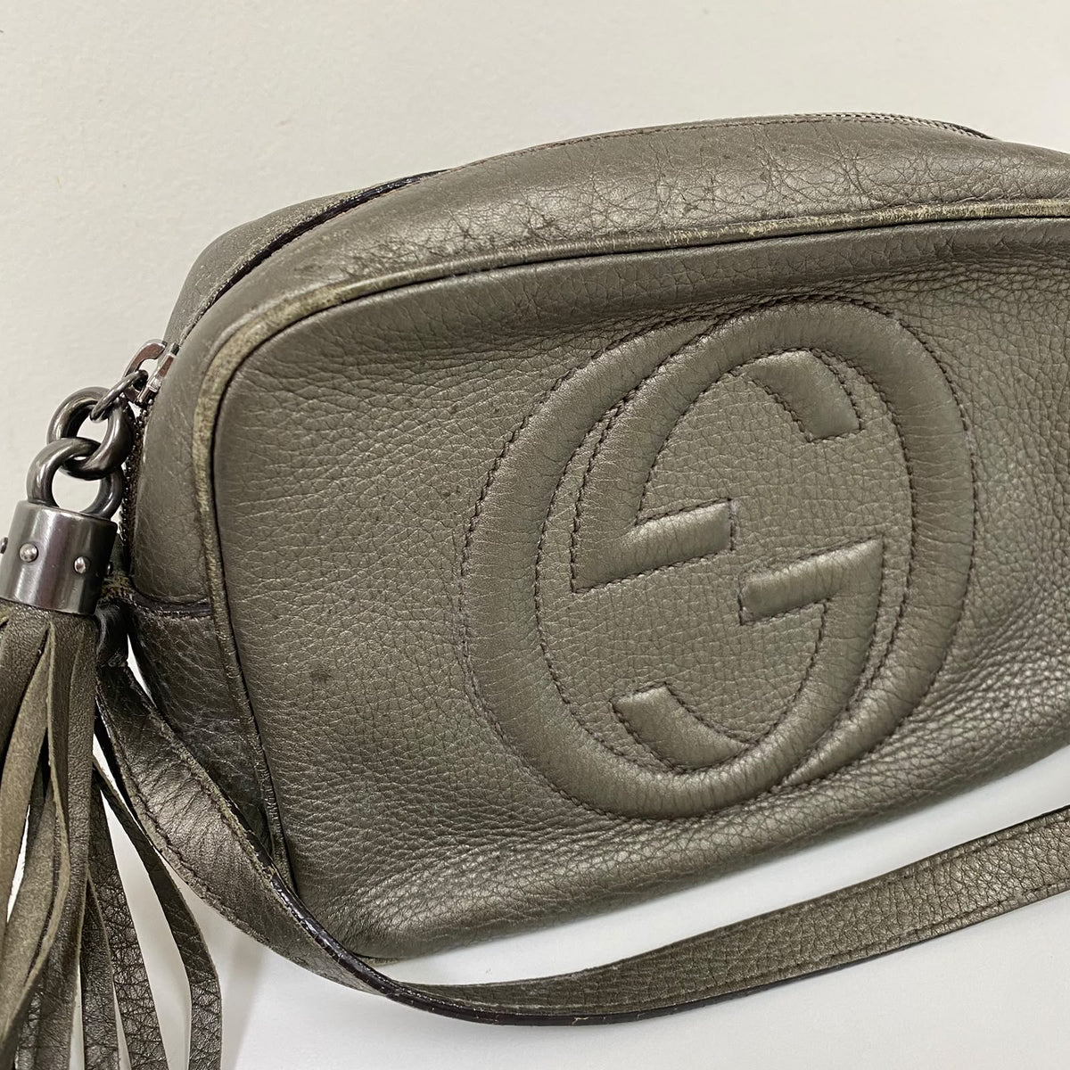 Bolsa Gucci Soho Disco Metalizada