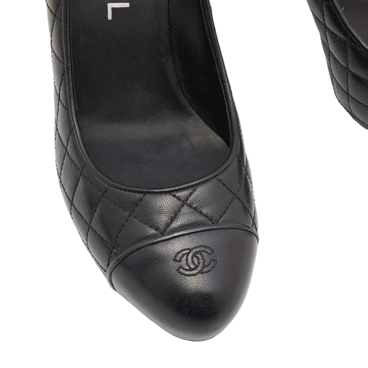 Sapato Chanel Preto Tam 36,5 Br
