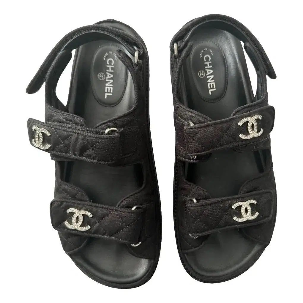 Papete Chanel Preta TAm 33 BR