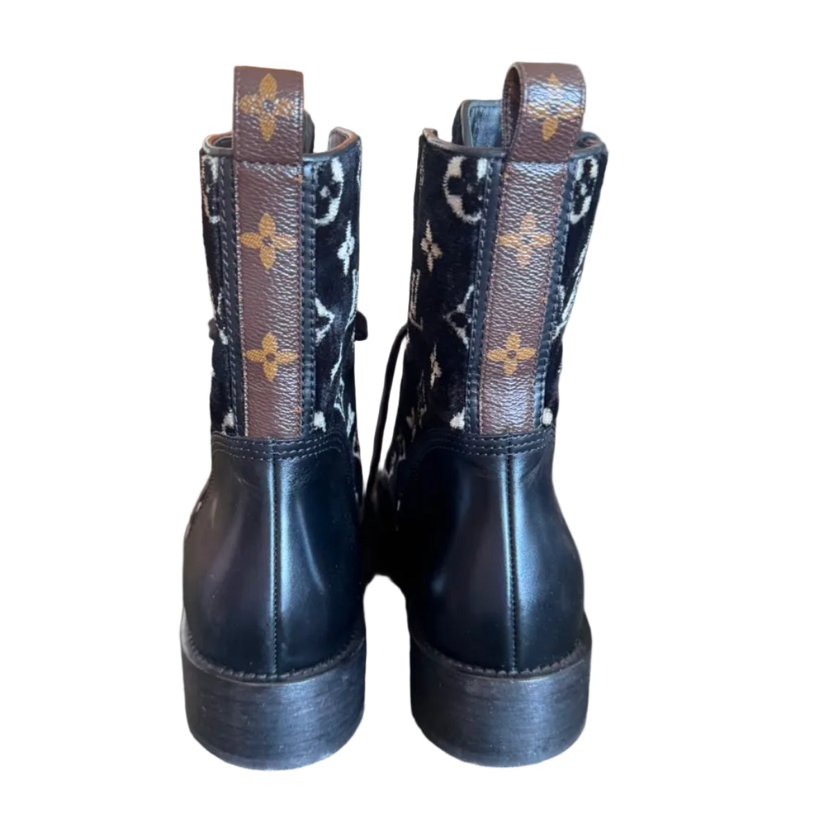 Bota Louis Vuitton Monograma Pelinho Tam 38 Br