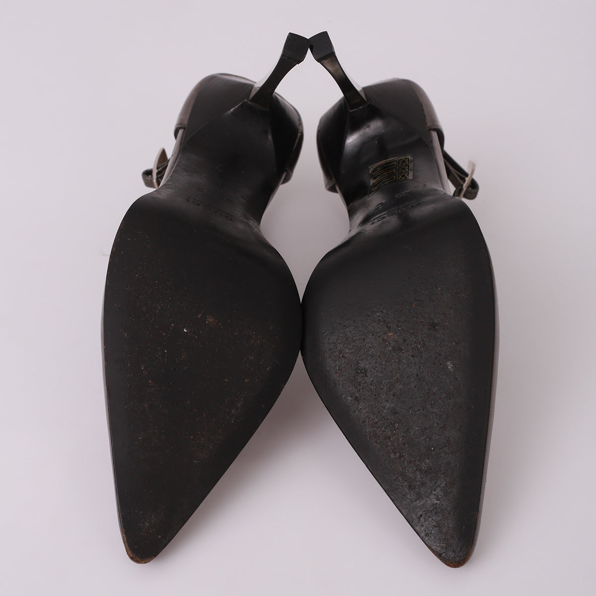 Scarpin Gucci Metalizado TAM. 34 BR