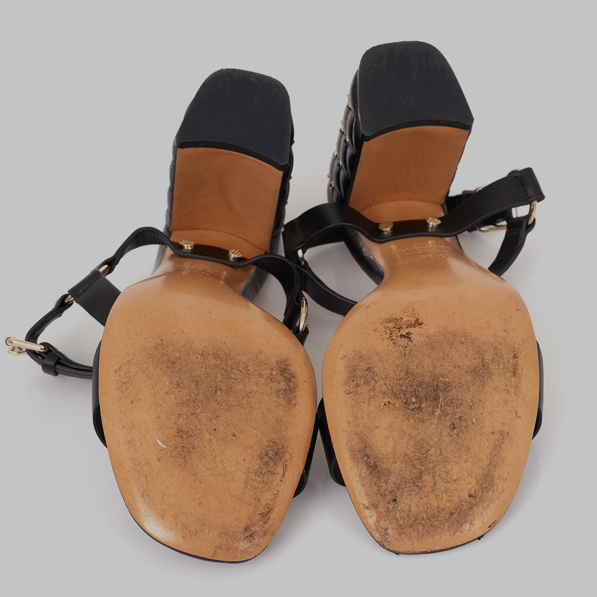 Sandália Valentino Rockstud Preta TAM. 36,5 BR