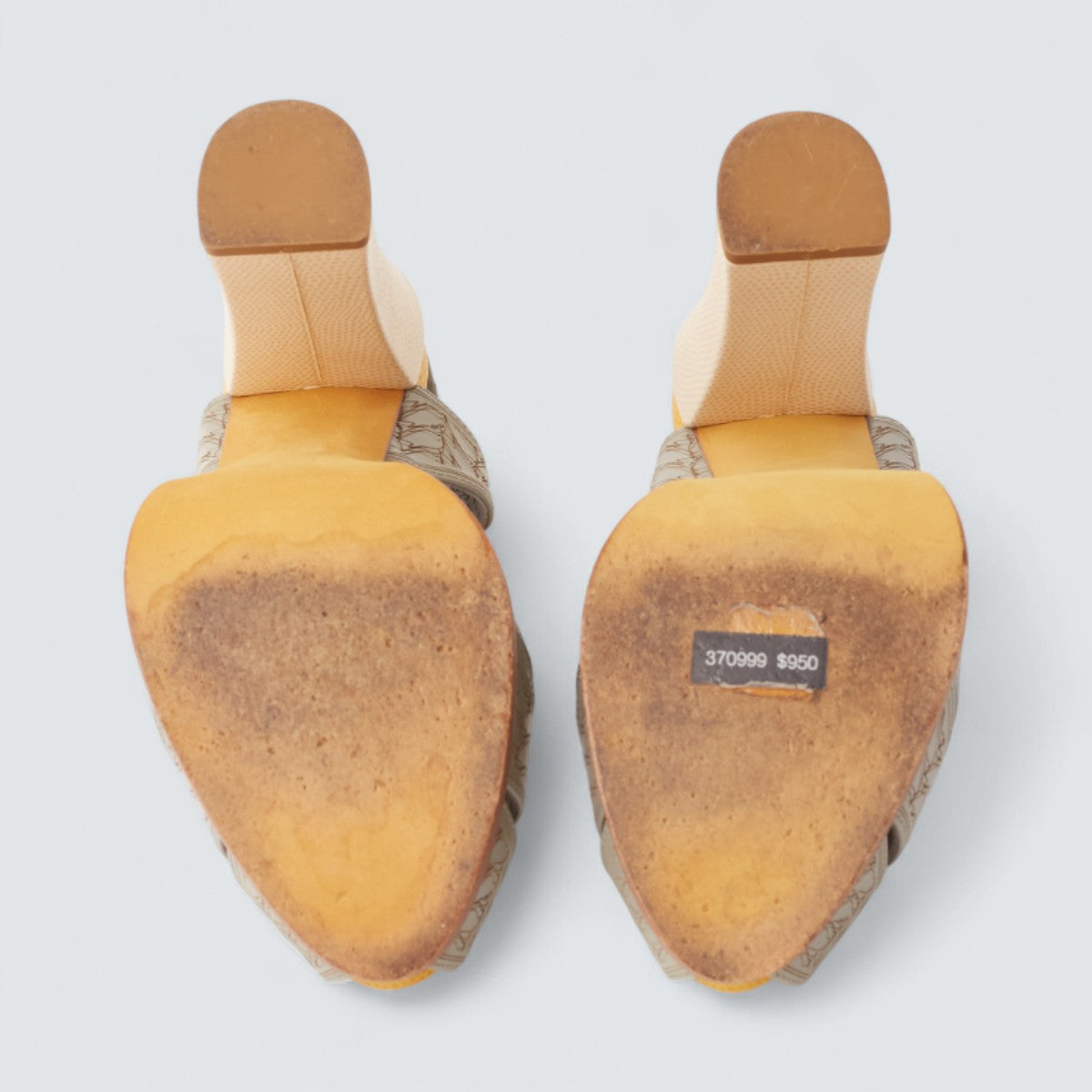 Salto Fendi Chameleon cinza Tam. 34 BR