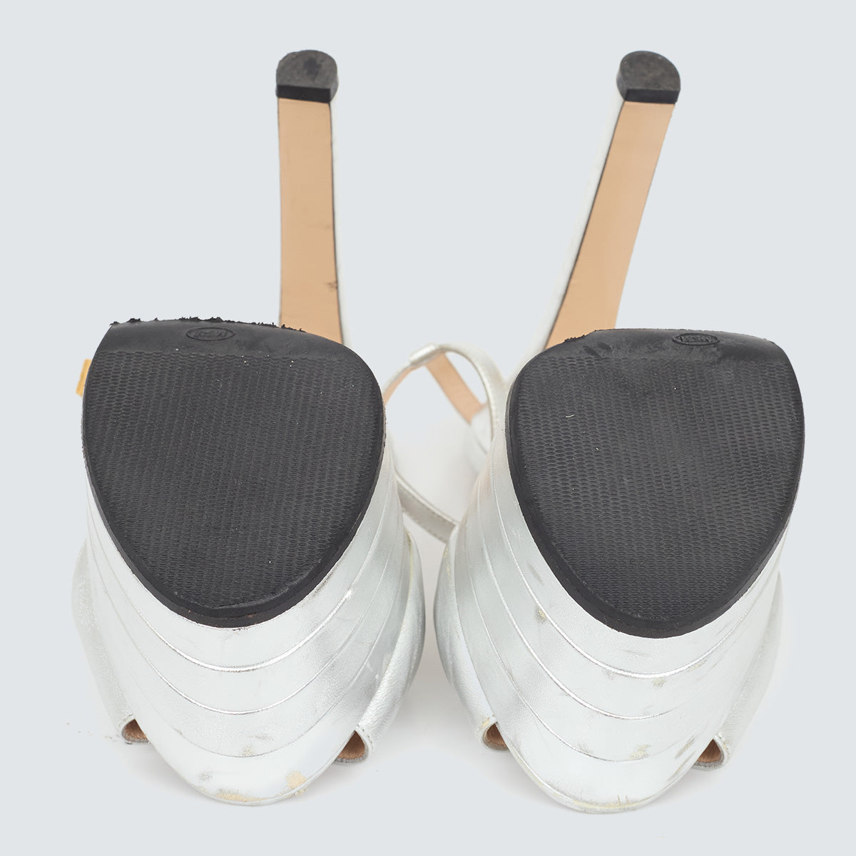 Sandália Gucci Angel Prata Tam. 38 Br