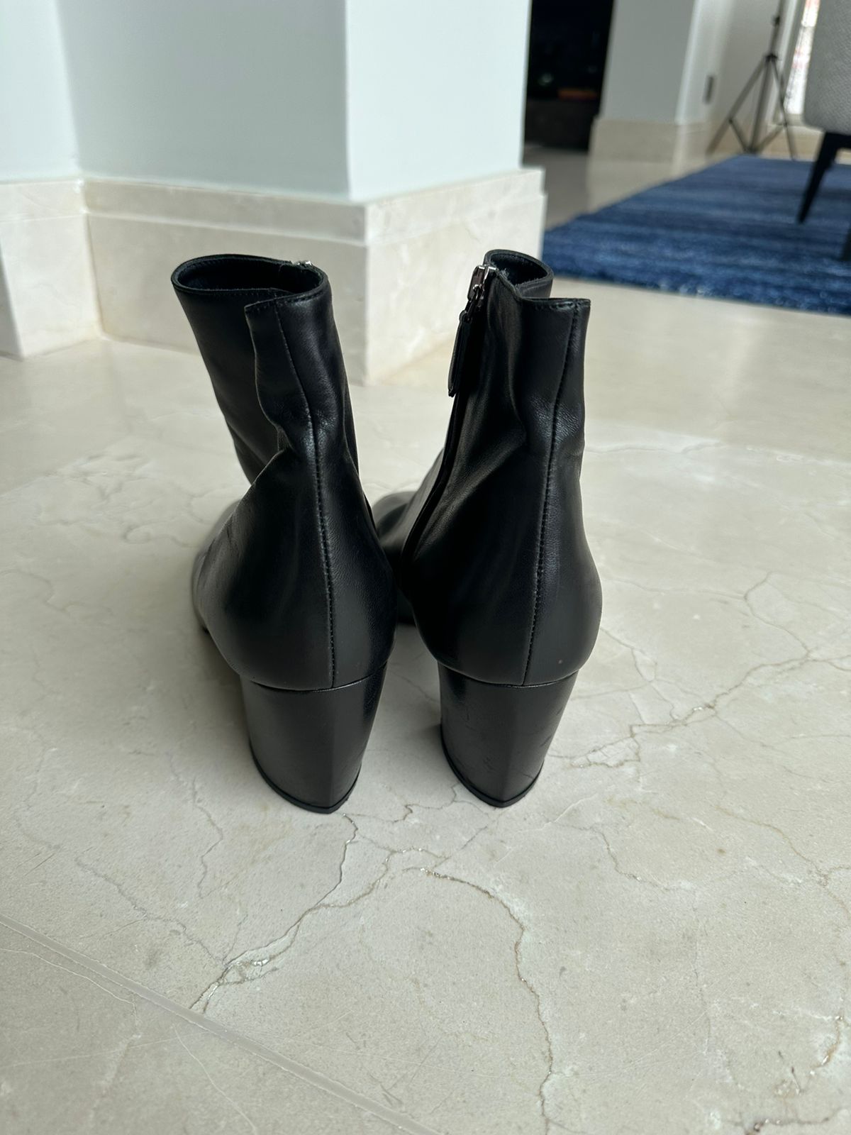 Bota Prada Preta Cano Curto Tam. 36,5 Br