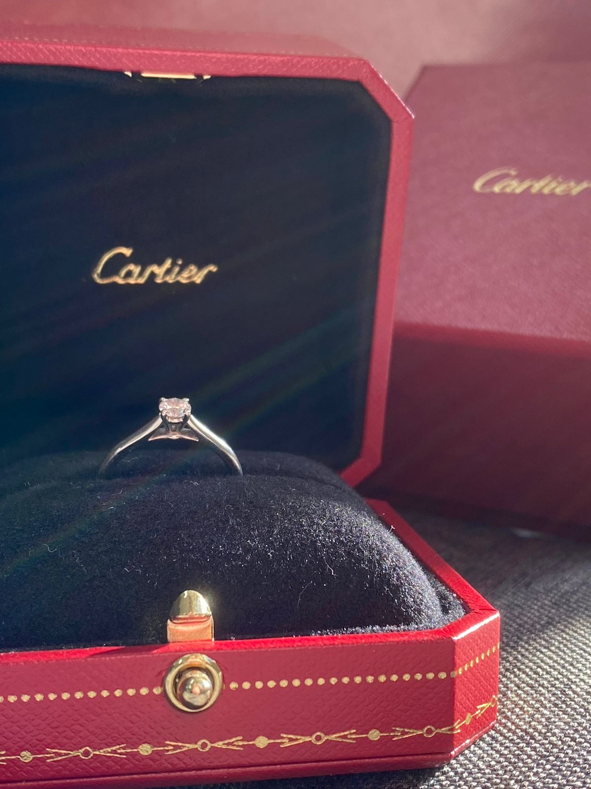 Anel Cartier Solitário 1895