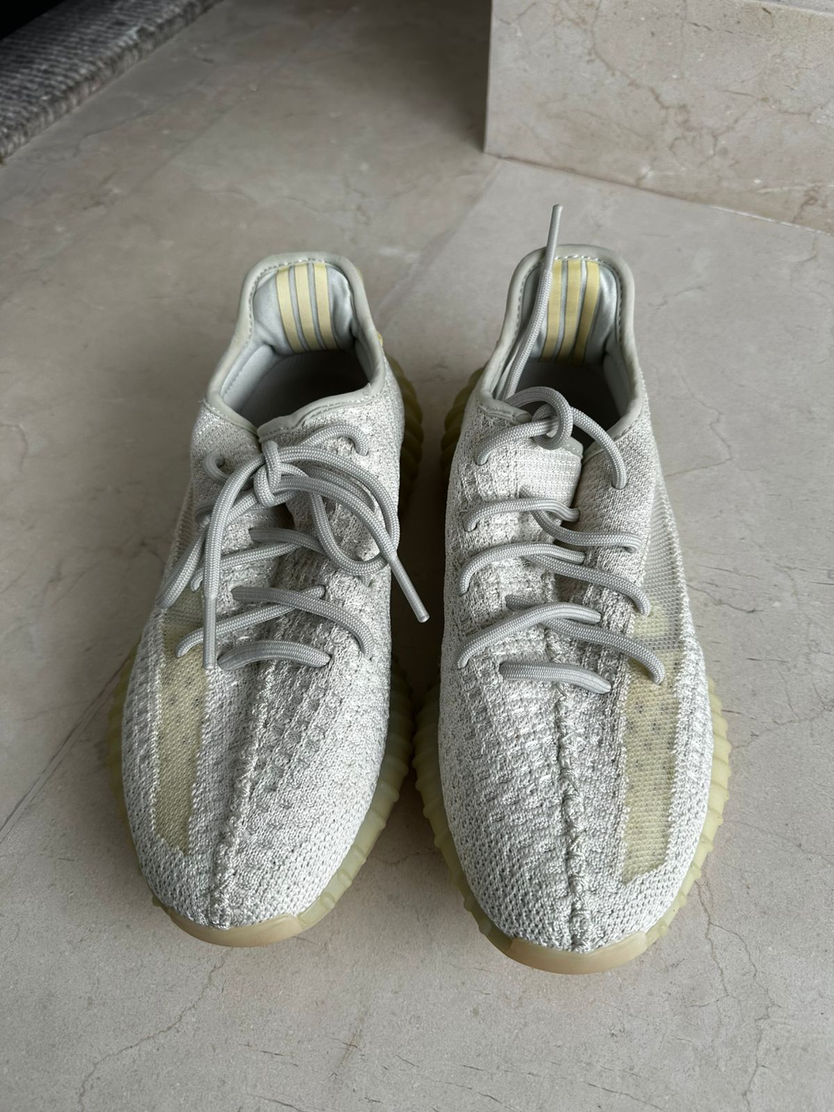 Tênis Adidas Yeezy Off-White Tam. 39 Br