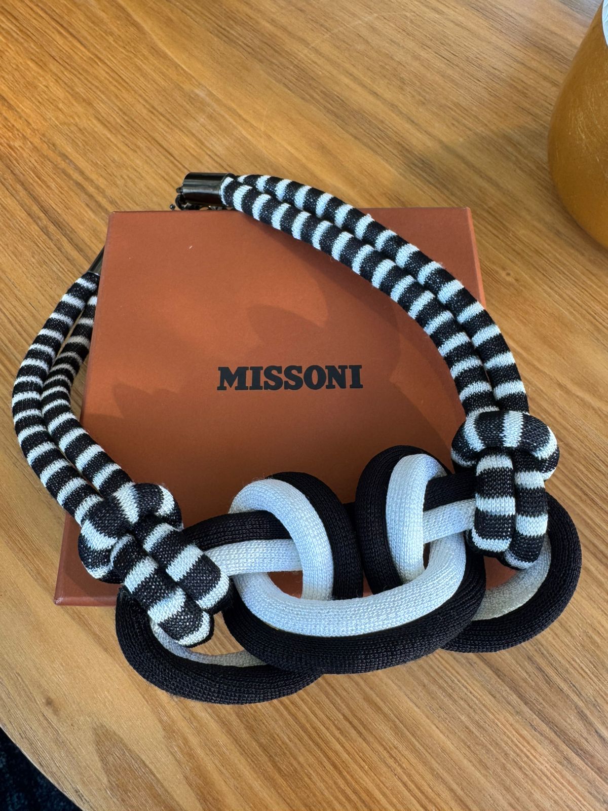 Colar Missoni Preto e Branco