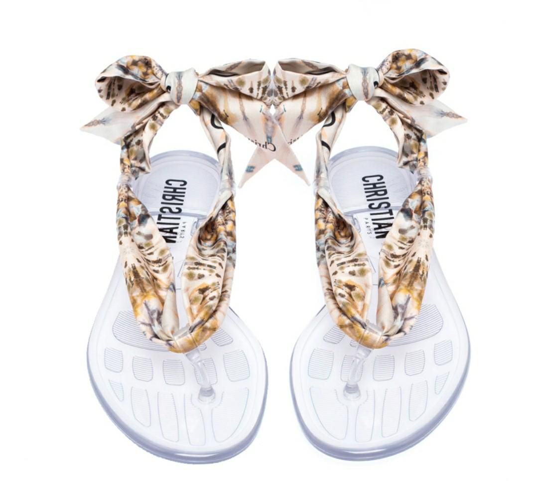 Rasteira Christian Dior transparente Tam. 38 BR