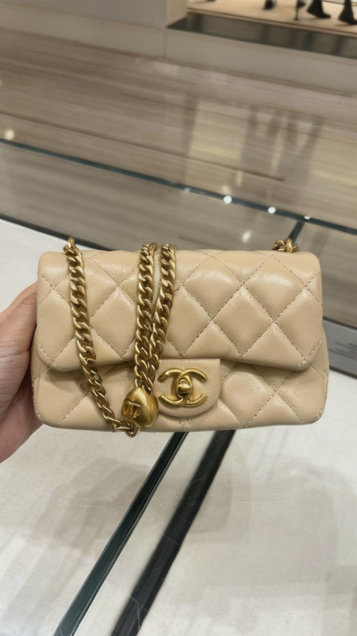 Bolsa Chanel Lambskin CC Pearl Crush Flap Bege