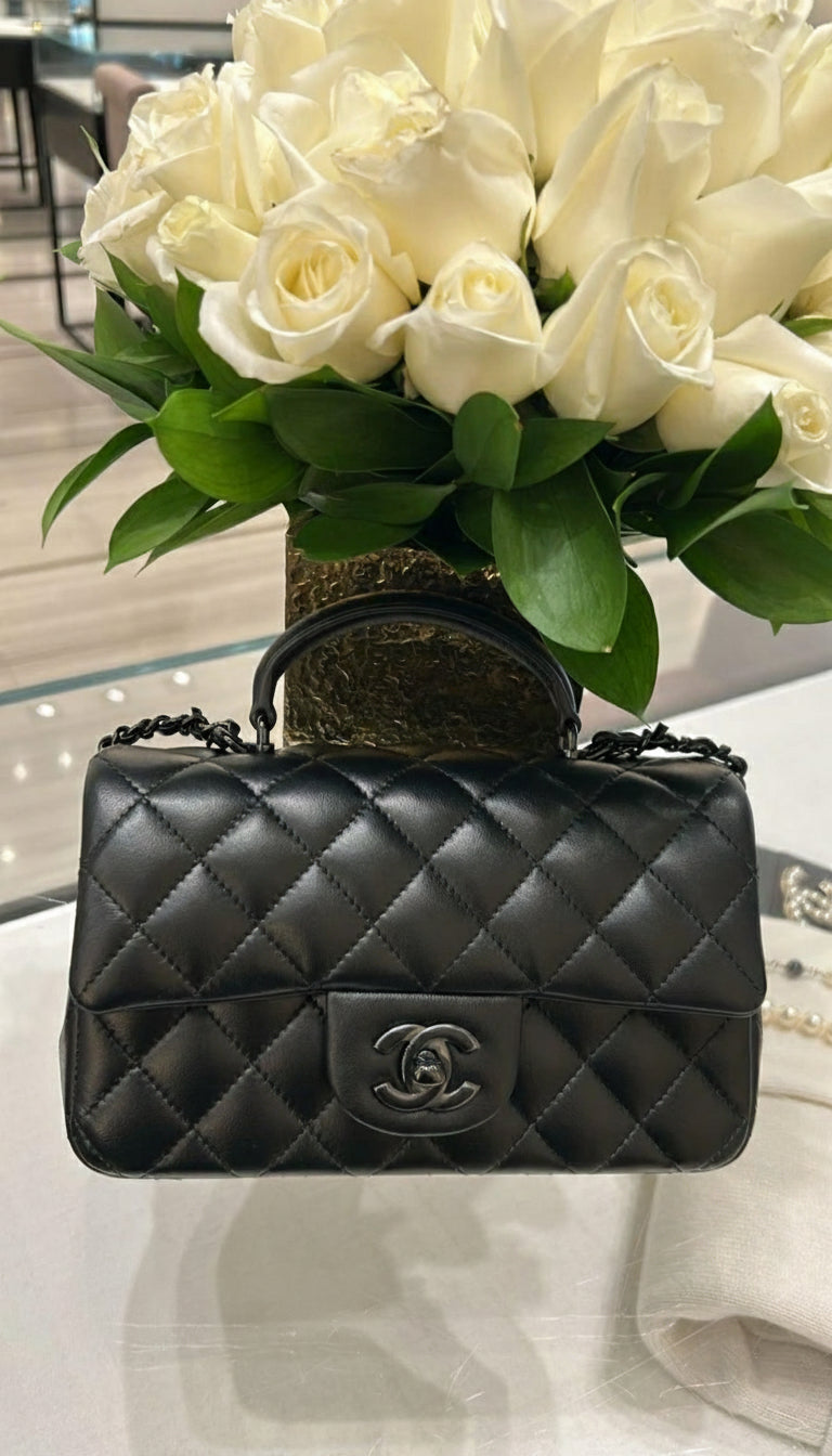 Bolsa Chanel Flap Pequena Preta