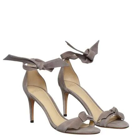 Sapato Alexandre Birman cetim verde Tam. 34 BR