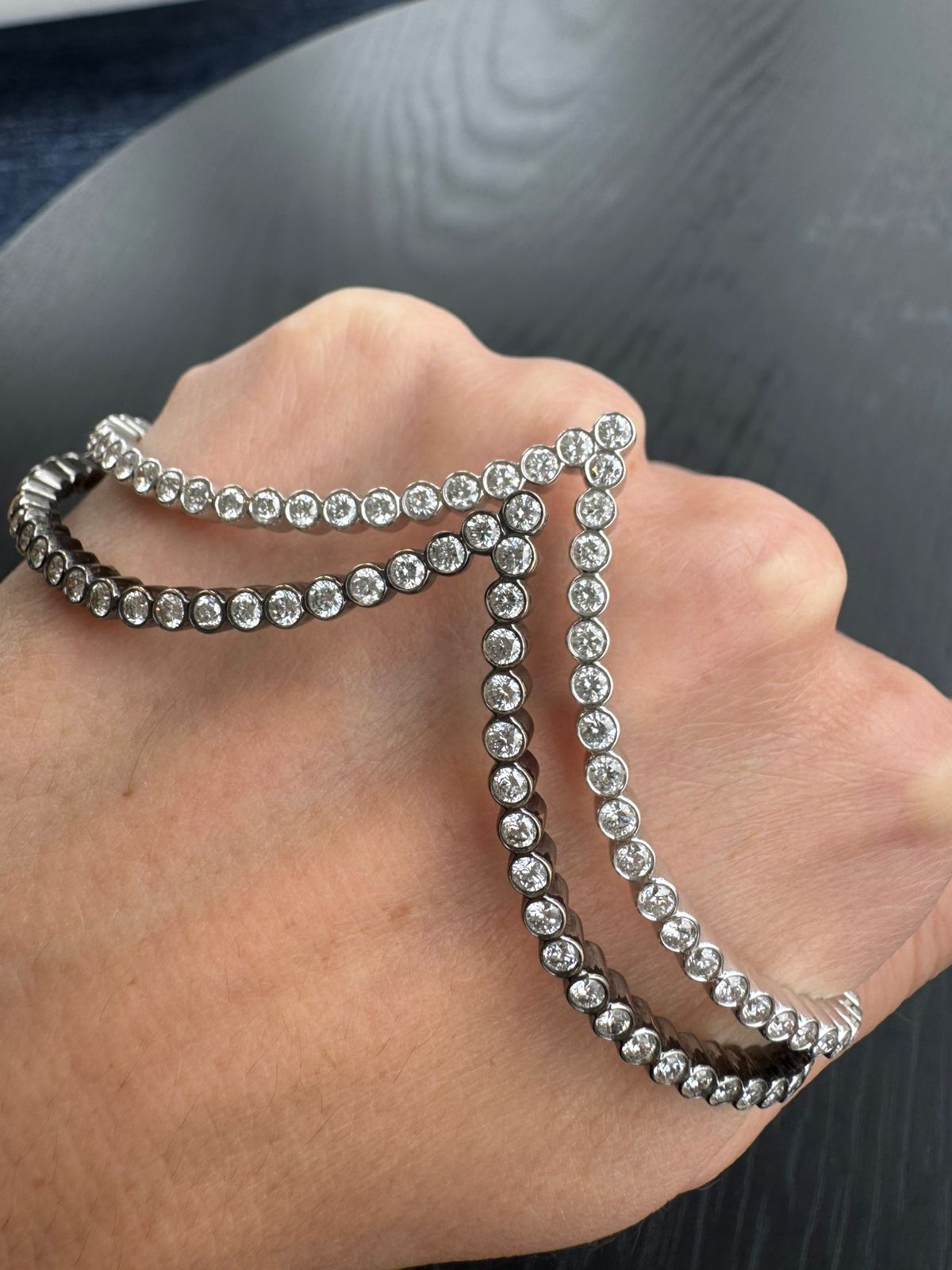 Pulseira de Mão Aron & Hirsch Ouro Branco com Brilhantes