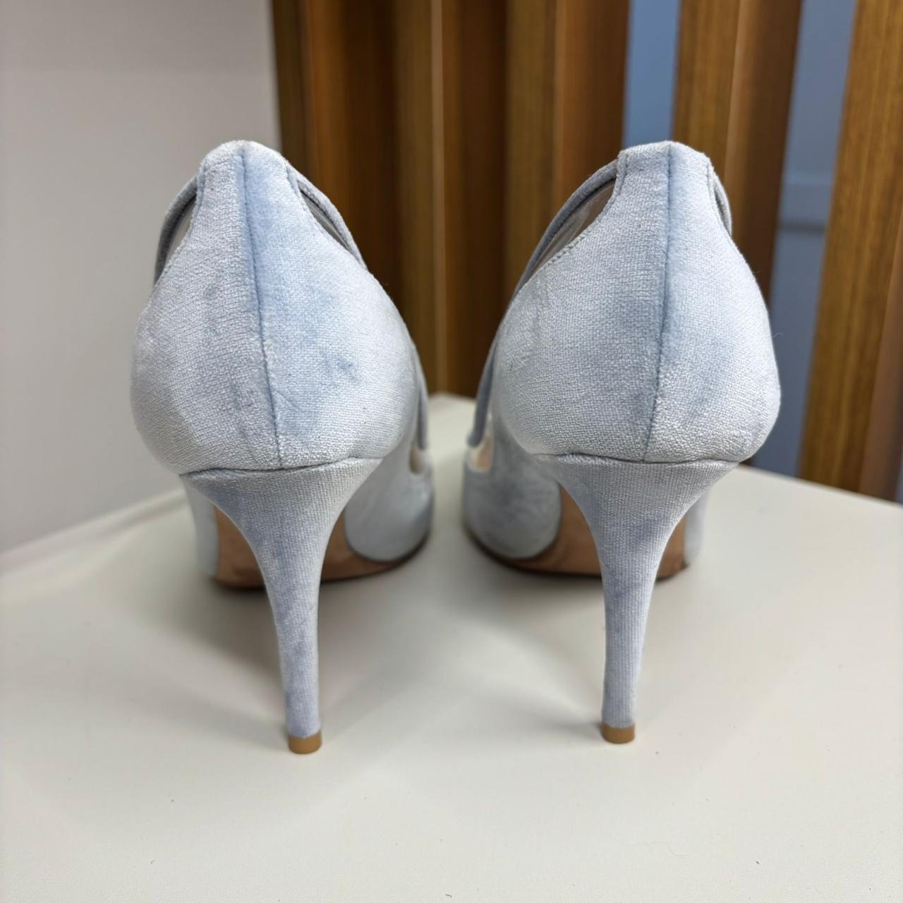 Salto Scarpin Valentino Garavani azul TAM. 33,5 BR