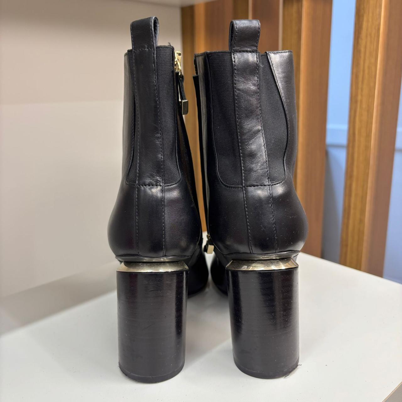 Ankle Boots preto TAM. 34 BR
