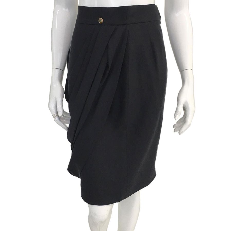 Saia Chanel Preta Com Pregas Tam. 36