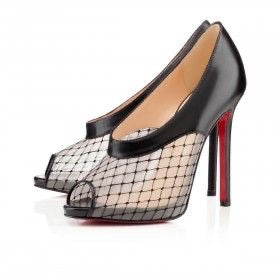 Sapato Christian Louboutin Tela Preta Tam. 38,5