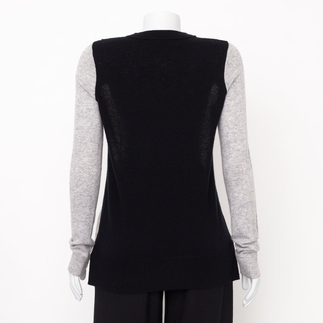 Blusa Vince Cinza c/ Detalhe Preto e Off-White Tam.S