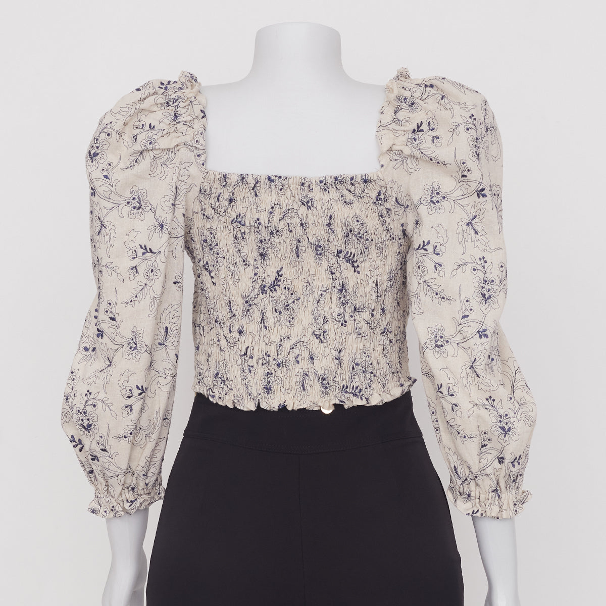 Cropped Cruise Bege c/ Bordado Floral Tam.38