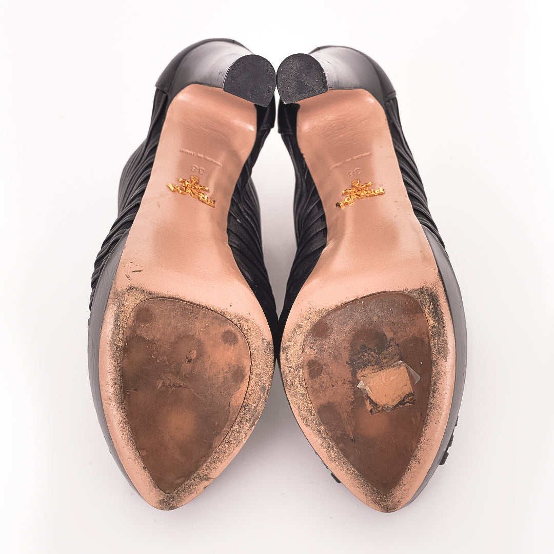 Sandália Ankle Boot Prada c/ Detalhe em Tiras Tam.36 Br