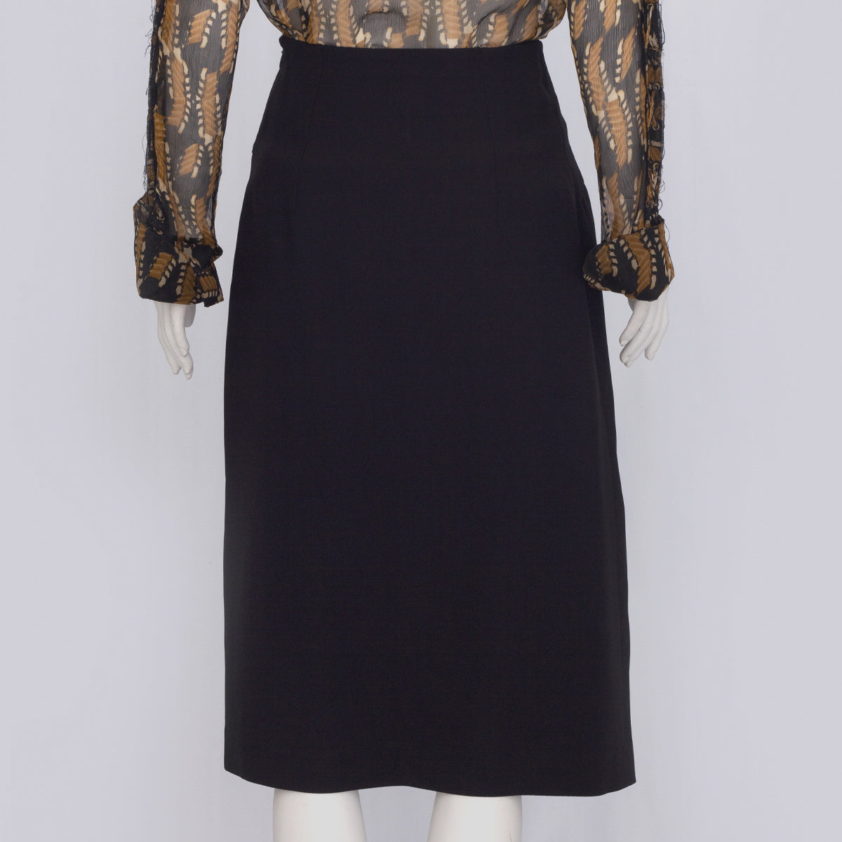 Saia Nk Preta Com Fenda Tam. 36