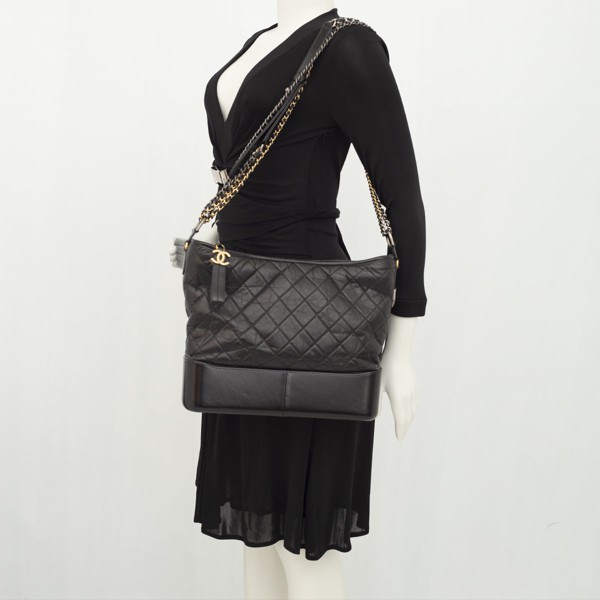 Bolsa Chanel Gabrielle Grande Preta