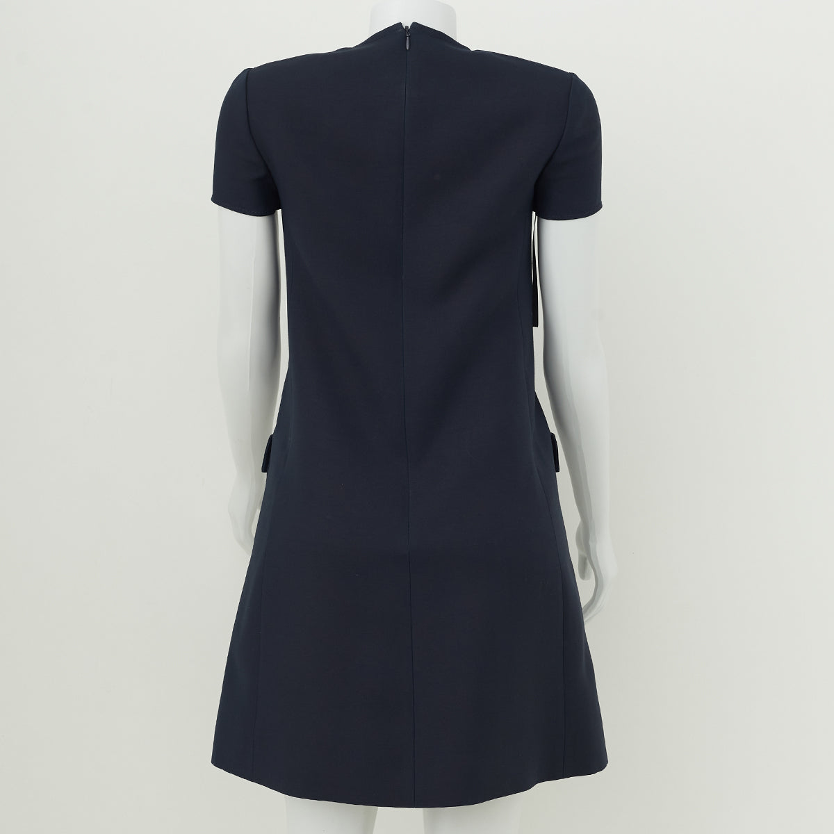 Vestido Valentino Curto Marinho Tam. 40