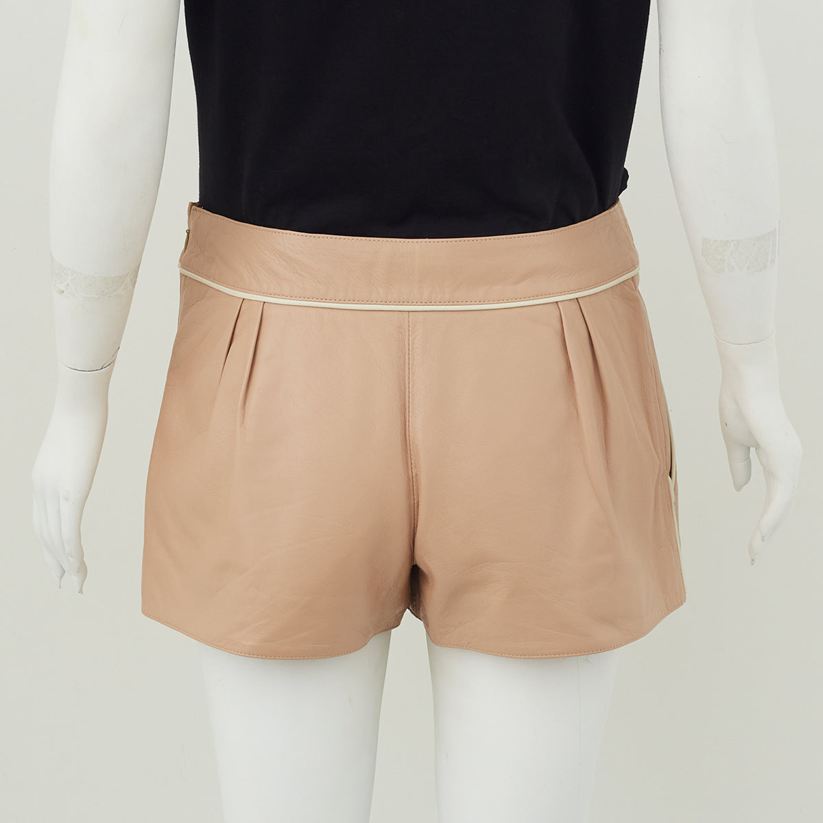 Shorts Chloé Couro Nude Tam. 36