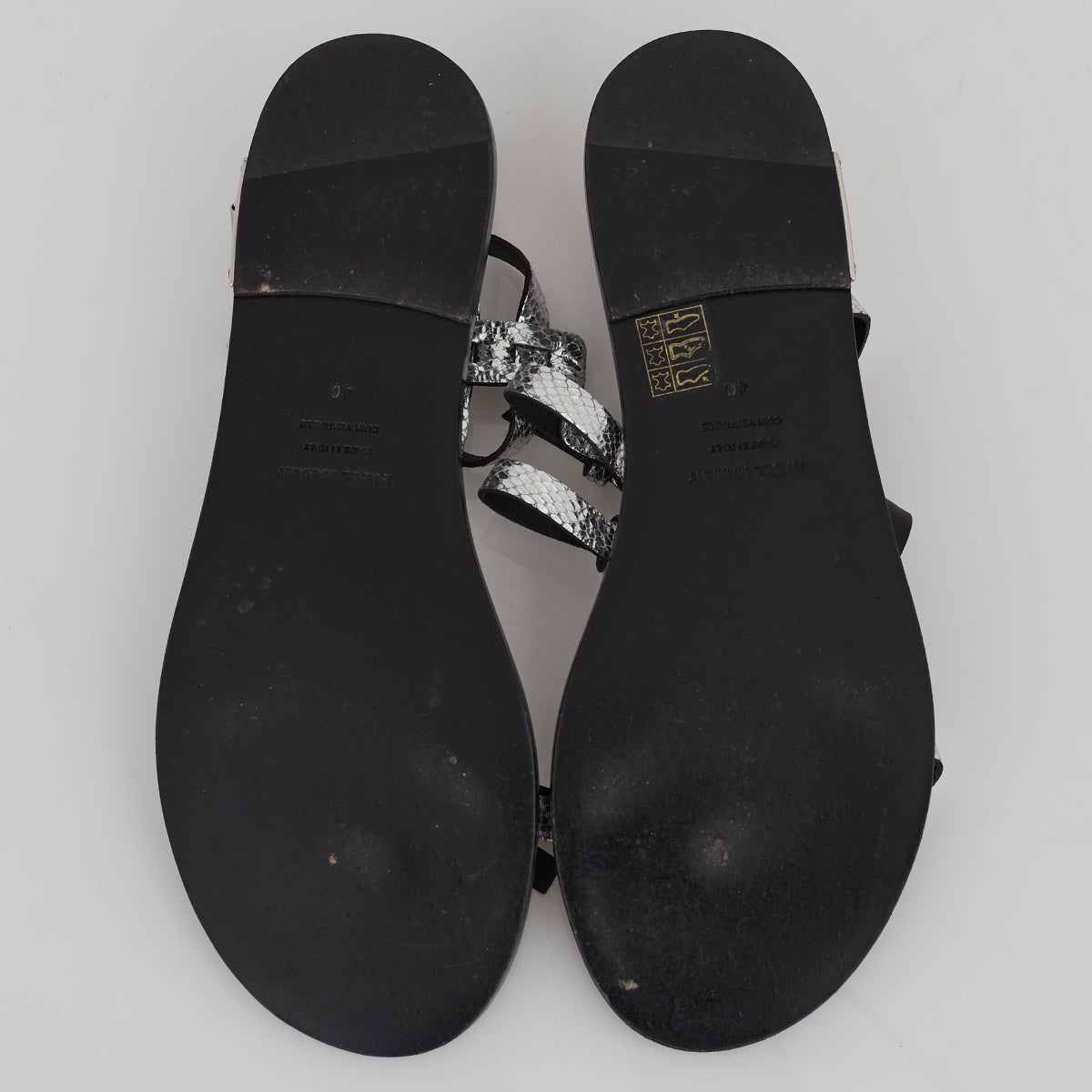 Rasteirinha Isabel Marant de Couro Prateado Tam. 40