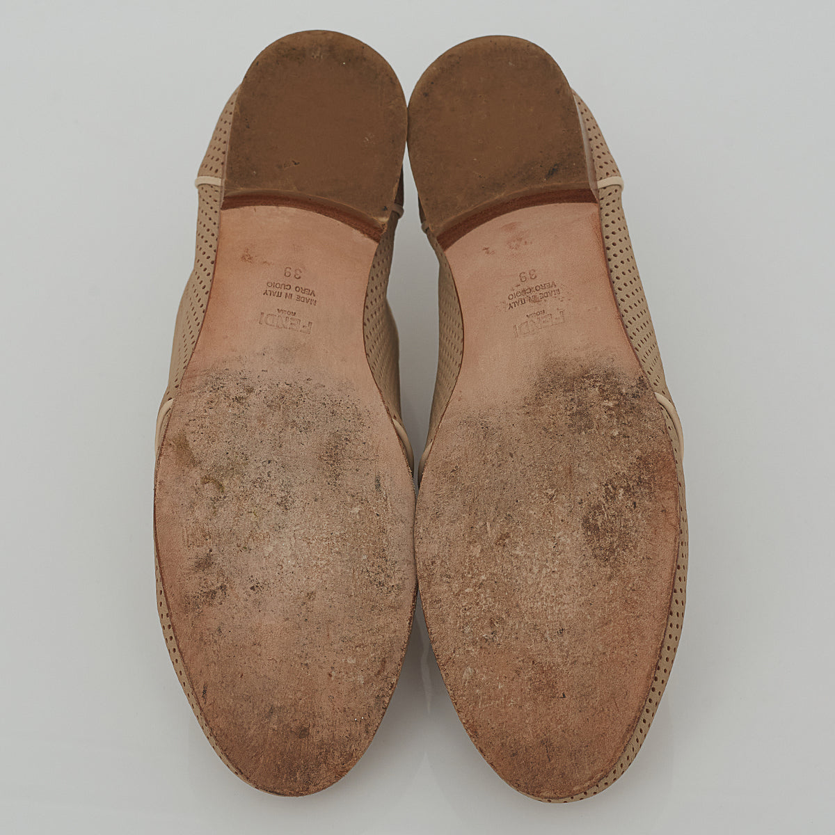 Sapato Oxford Fendi Nude Tam. 39