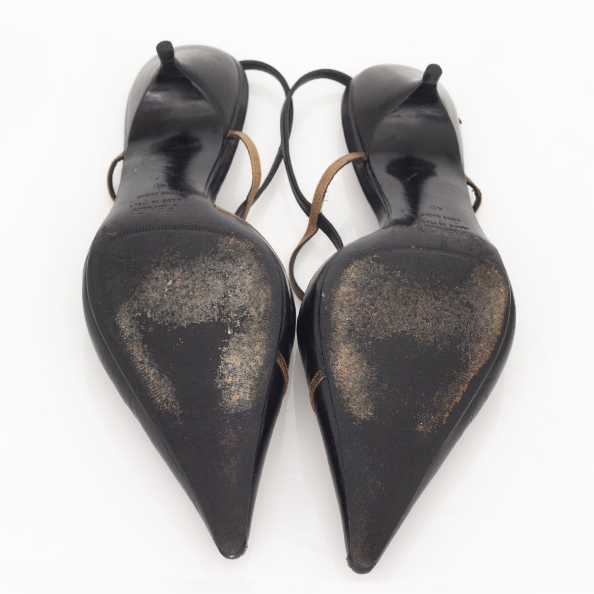 Scarpin Fendi Preto e Marrom Vintage Tam. 40