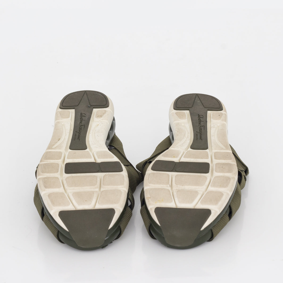 Sandália Salvatore Ferragamo Verde Elástico Tam. 9