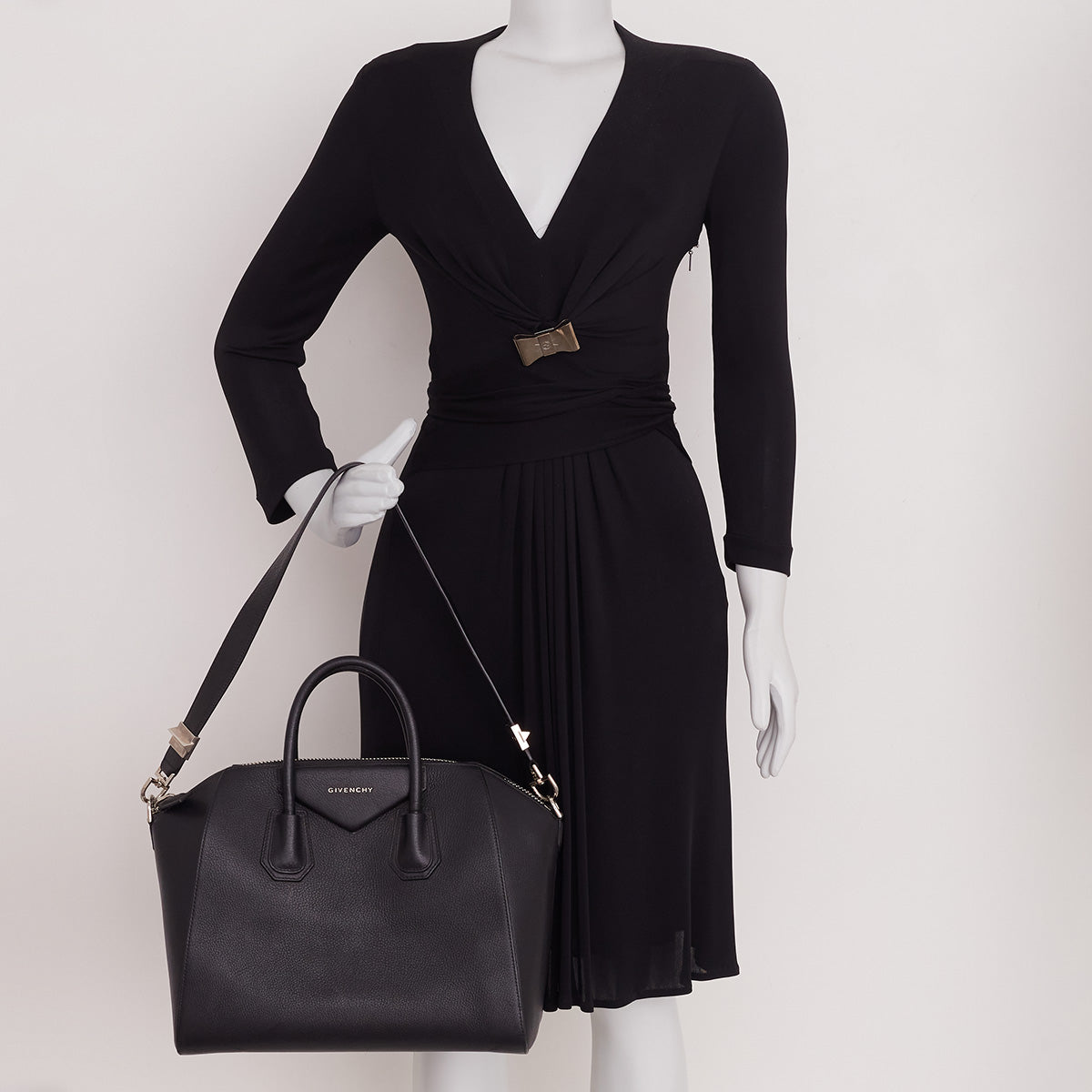 Bolsa Givenchy Antigona Preta