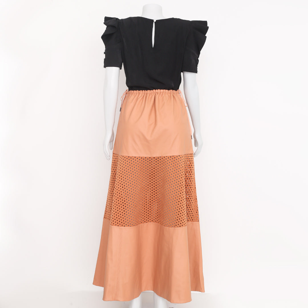 Saia Paula Raia Caramelo c/ Detalhe em Suede Perfurado