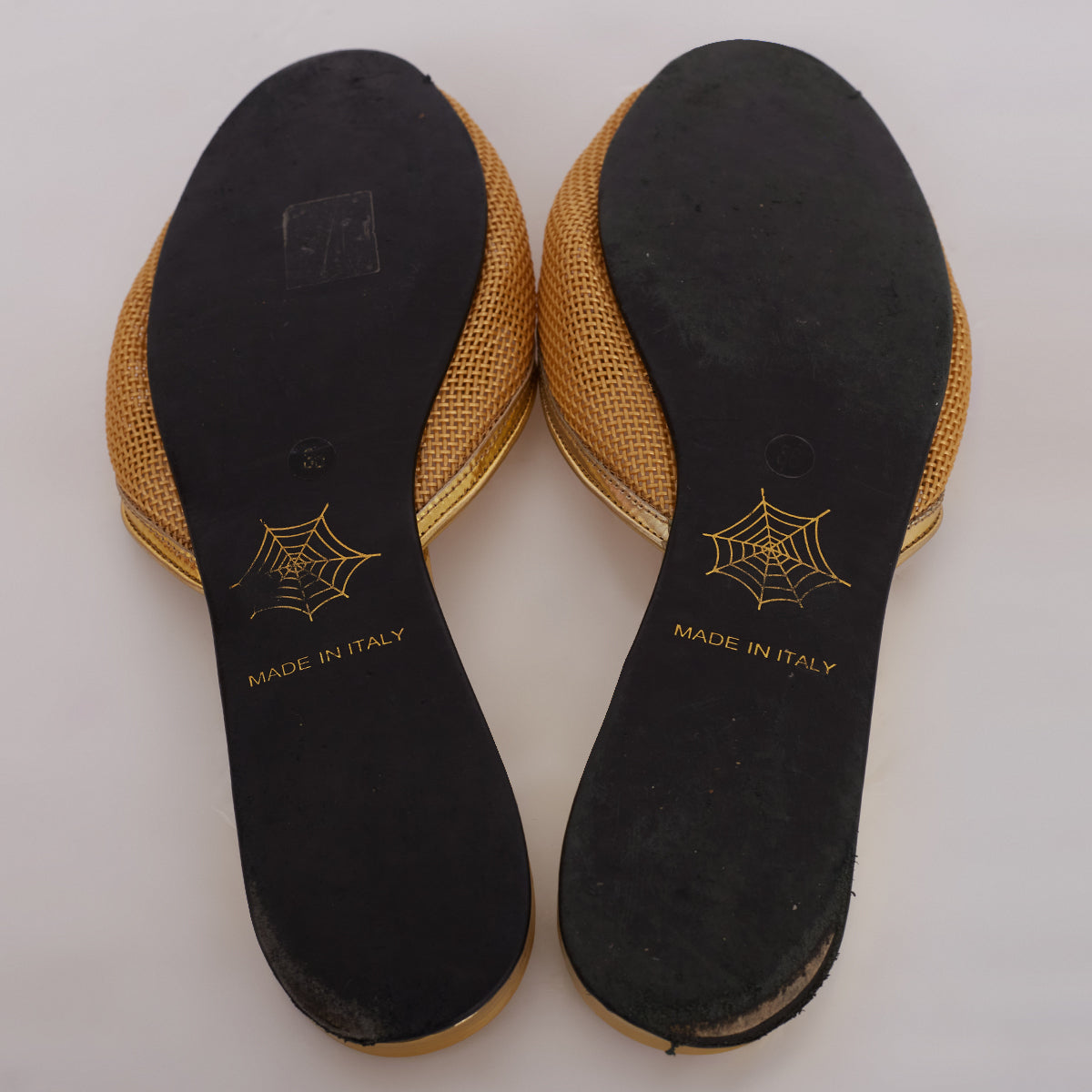 Mule Charlotte Olympia Dourado Tam. 35 Br