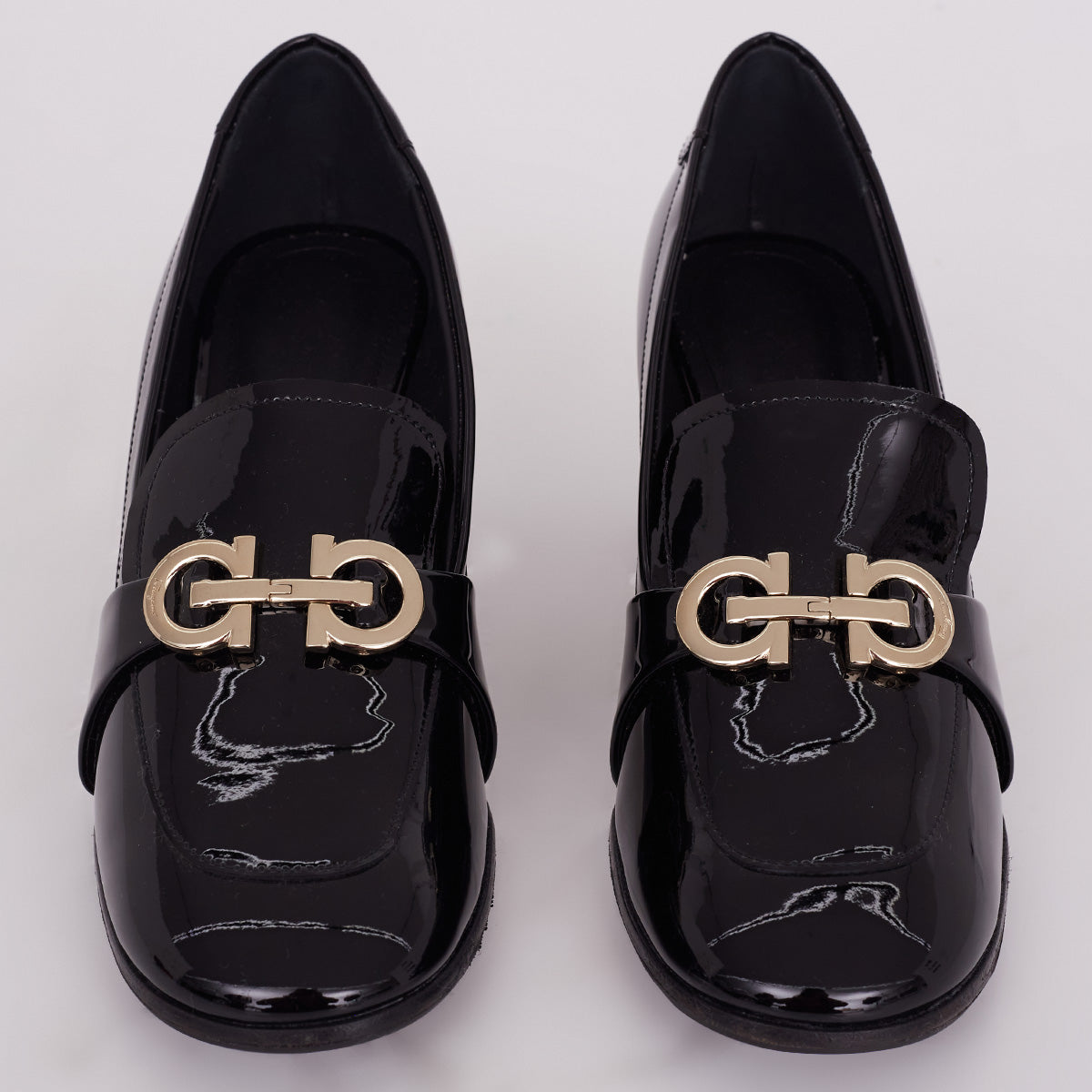 Sapato Ferragamo Preto Tam. 37,5 Br
