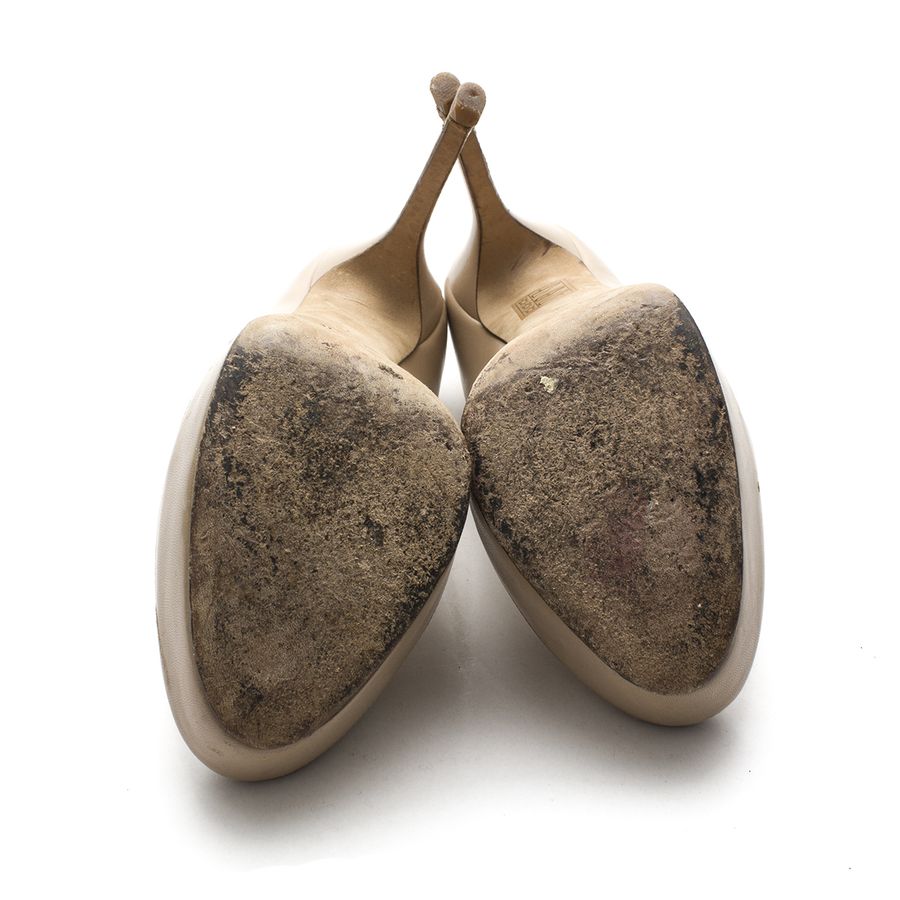 Sapato Jimmy Choo Bicolor Bege e Creme Tam. 38