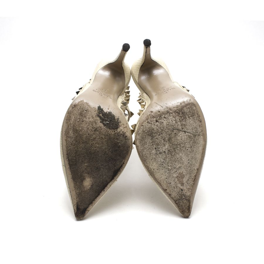 Sandalia Valentino Rockstud Creme Tam. 35