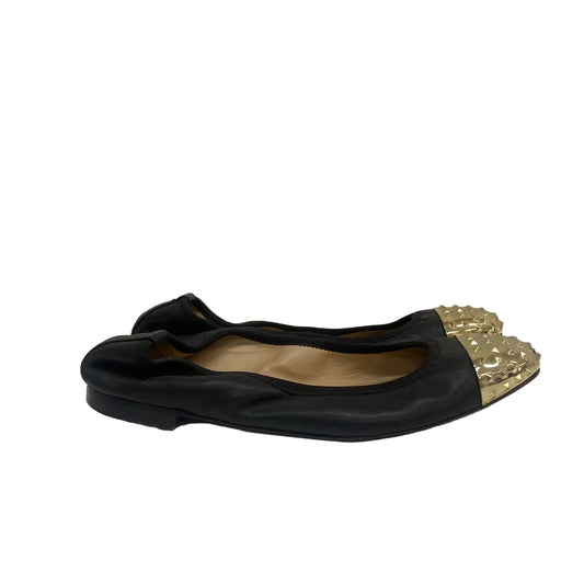 Sapatilha Valentino Preta Detalhe Dourado Tam 34 Br