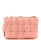 Bolsa Bottega Veneta Padded Cassette Salmão