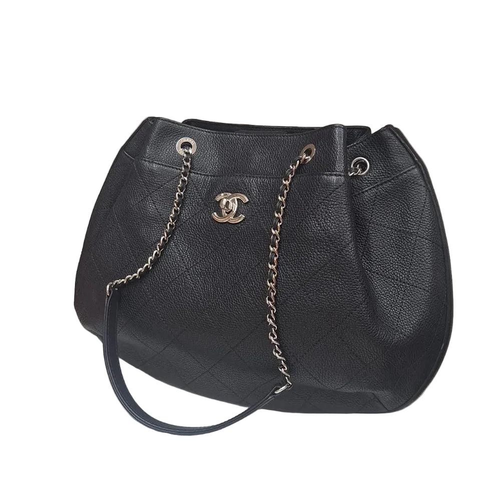Bolsa Chanel Em Couro Preto Média