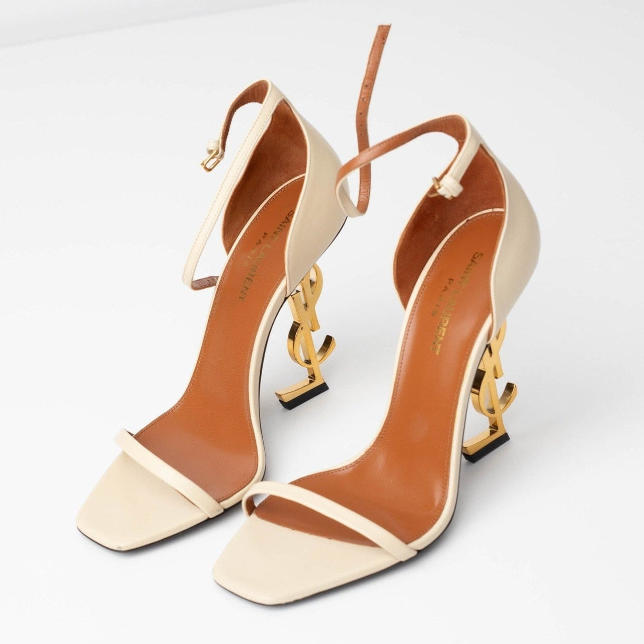 Sandália Saint Laurent Opyum Off White Tam 37 Br