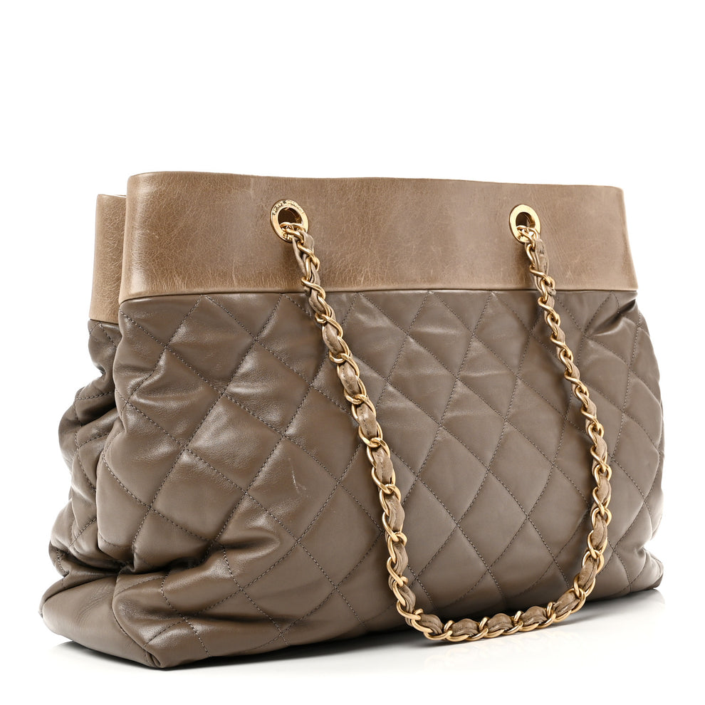 Bolsa Chanel Soft Elegance Tote