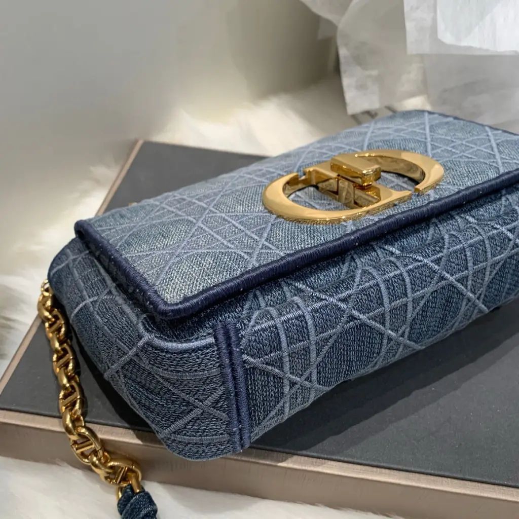 Bolsa Christian Dior Cannage Caro Denim Azul – Peguei Bode
