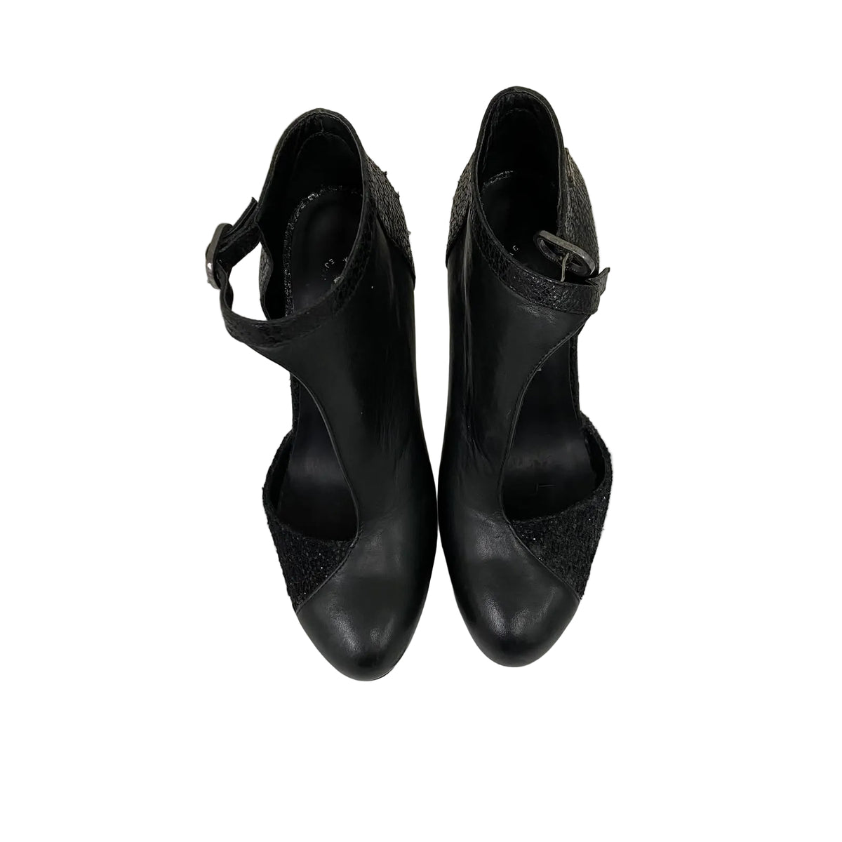 Salto Chanel Couro Detalhe Transparente Tam 34 BR