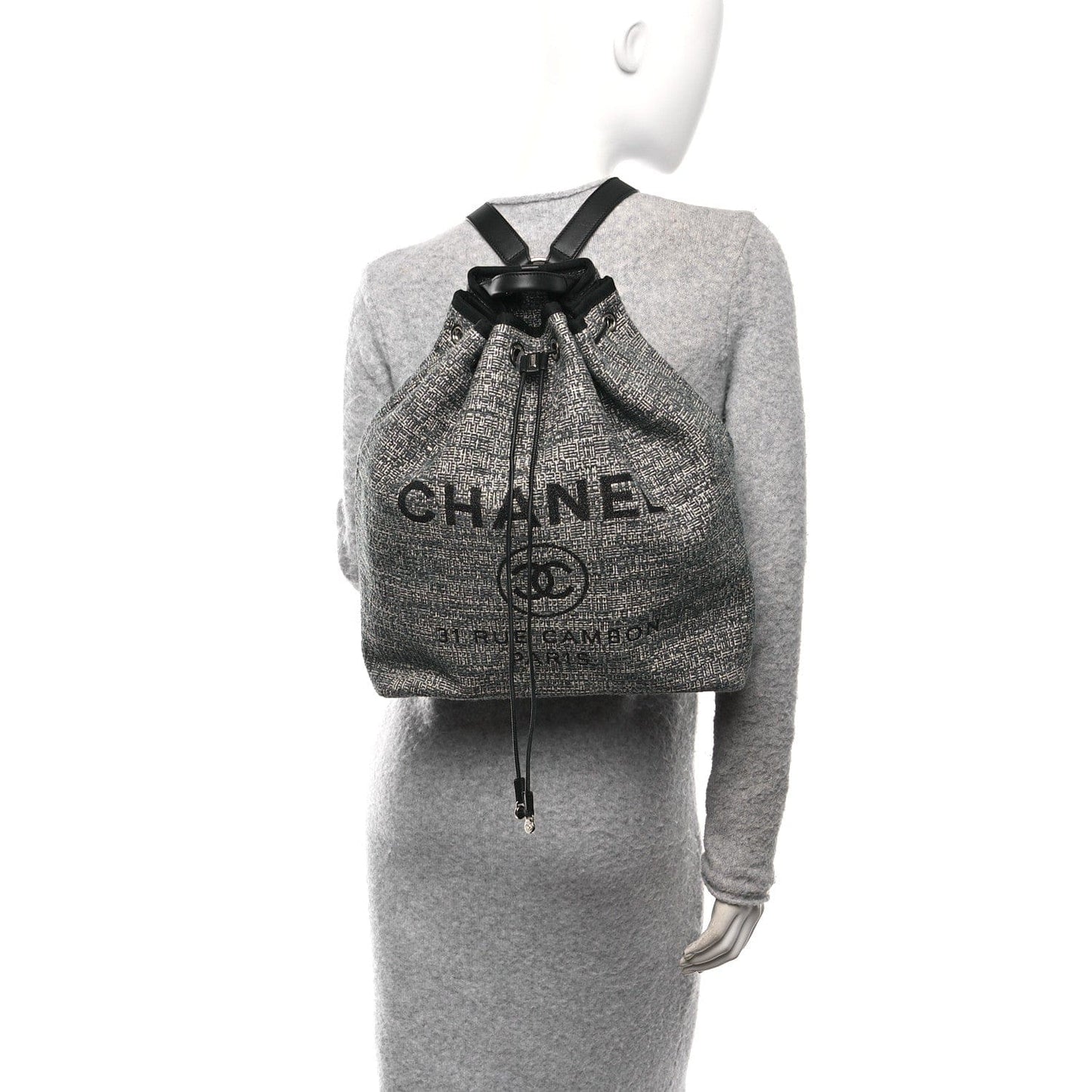 Mochila Chanel Deauville Cinza Grande