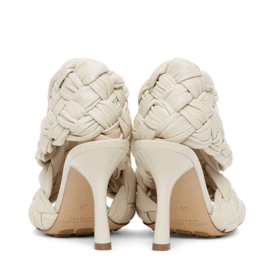 Sandália Bottega Veneta Couro Trançado Off White Tam 36,5 Br