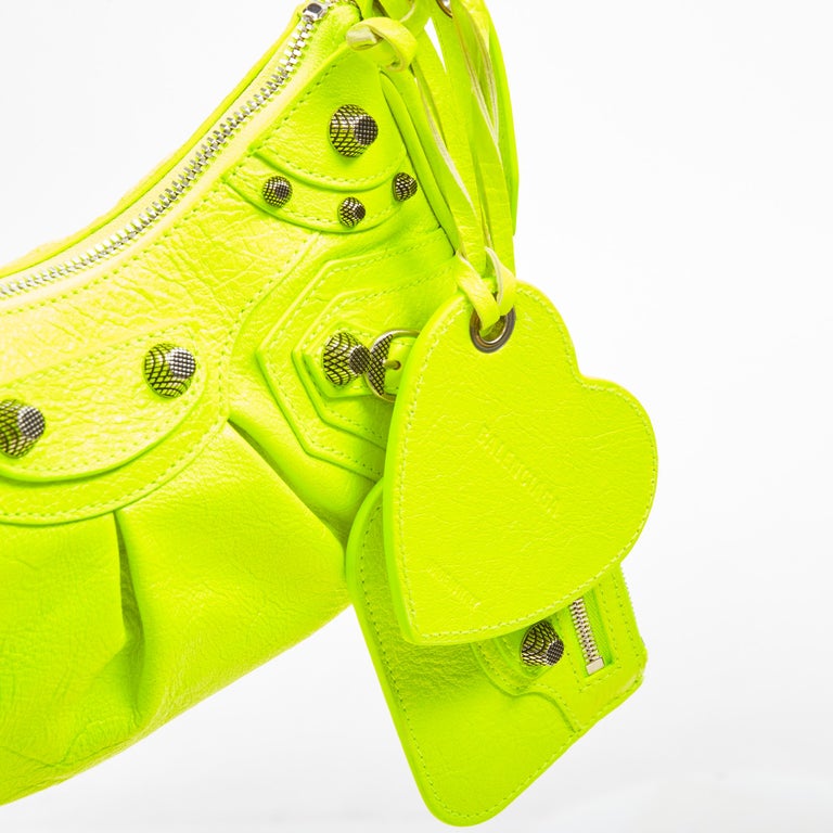 Bolsa Balenciaga Le Cagole Amarela