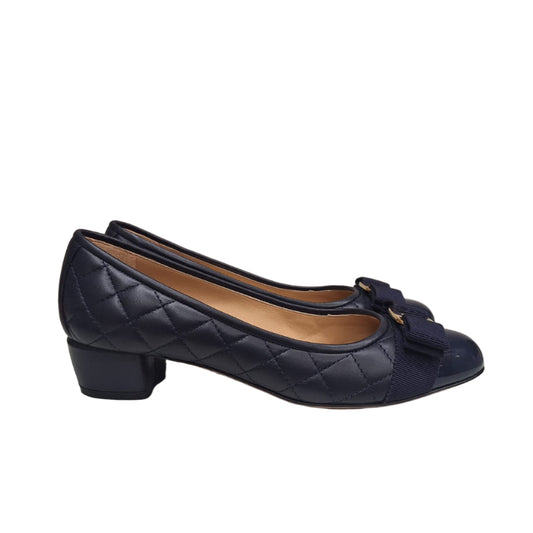 Sapato Ferragamo Azul TAM. 36 BR