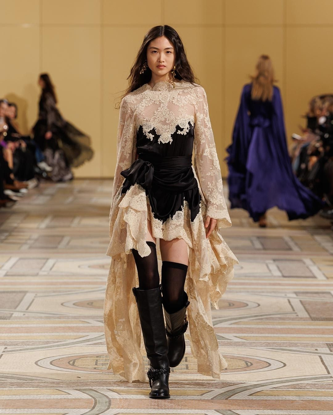 Vestido Zimmermann Hypnotic Com Renda Tam 36 BR